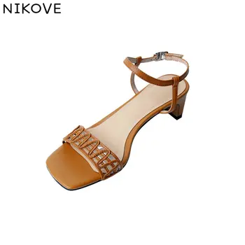 NIKOVE 2020 Ankle Strap Leather+PU Summer Sandals Women Shoes Platform Square Med Heel Square Toe Casual Shoes Size 34-39 
NIKOVE 2020 Ankle Strap Leather+PU Summer Sandals Women Shoes Platform Square Med Heel Square Toe Casual Shoes Size 34-39