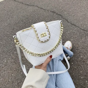 2020 New Style Korean-style Summer Western Style Fashion Rhombus Embroider Line Versatile Chain Lock Shoulder Bucket Bag Women 
2020 New Style Korean-style Summer Western Style Fashion Rhombus Embroider Line Versatile Chain Lock Shoulder Bucket Bag Women