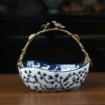 Creative blue and white dried fruit plate living room home luxury Chinese storage tray high-end coffee table decoration WF817105
Creative blue and white dried fruit plate living room home luxury Chinese storage tray high-end coffee table decoration WF817105
