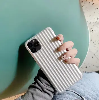 Design Silver Luggage Phone Case For iPhone 11 XSMAX XR 8plus 6s 7plus Metallic Cover Skinny Shell Protection
Design Silver Luggage Phone Case For iPhone 11 XSMAX XR 8plus 6s 7plus Metallic Cover Skinny Shell Protection