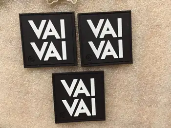 Customized 3D rubber patch PVC Patches Private Logo Sew on Garment Label Clothing Tag eco-friendly for jeans bags
Customized 3D rubber patch PVC Patches Private Logo Sew on Garment Label Clothing Tag eco-friendly for jeans bags