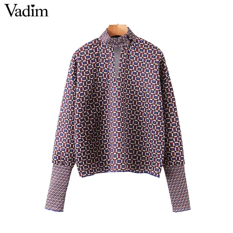 Vadim women chic oversized print blouse lantern sleeve vintage shirt female stylish office wear chic tops blusas LB792
Vadim women chic oversized print blouse lantern sleeve vintage shirt female stylish office wear chic tops blusas LB792
