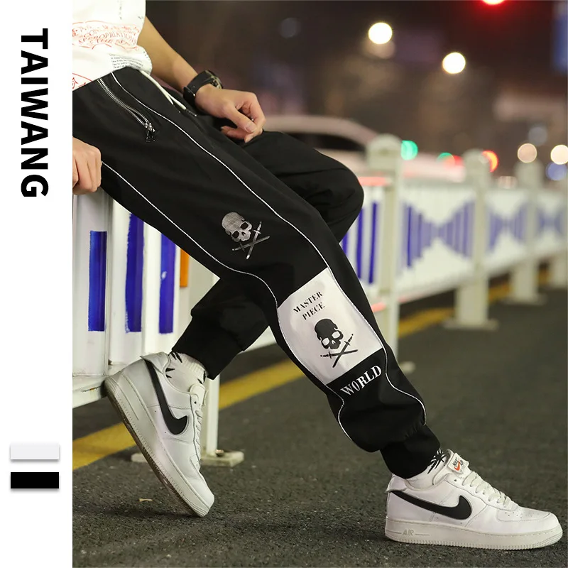 

#2203 Skull Print Jogger Pants Men Black White Elastic Waist Mens Streetwear Hip Hop Pants For Men Thin Joggers Mens Summer 2020