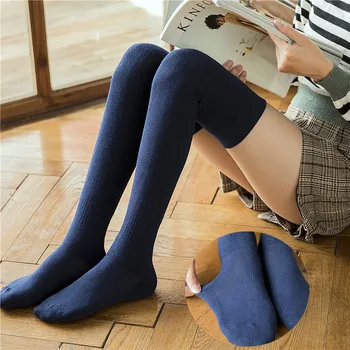 Cotton Women's Autumn And Winter Thick Nap Knee Socks Looped Pile HOLD-UPS Warm Socks plus Velvet Thin Leg Stockings 
Cotton Women's Autumn And Winter Thick Nap Knee Socks Looped Pile HOLD-UPS Warm Socks plus Velvet Thin Leg Stockings
