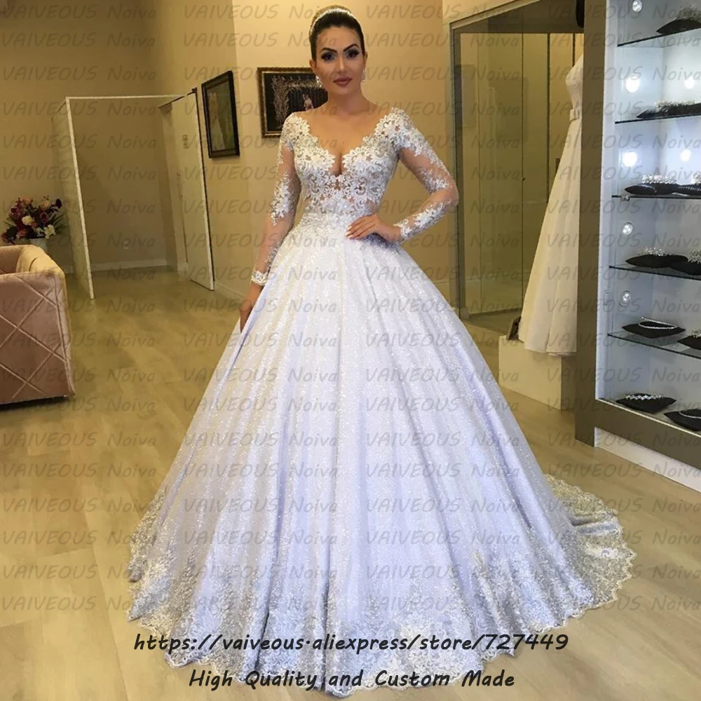 Veatido De Noiva Custom Made Bridal Gowns Fashion Lace Long Sleeve Wedding Dress Ball Gown Robe de Mariee Bride Dress Casamento 
Veatido De Noiva Custom Made Bridal Gowns Fashion Lace Long Sleeve Wedding Dress Ball Gown Robe de Mariee Bride Dress Casamento