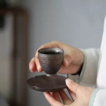 Japanese style rust enamel cup stoneware dark ceramic exquisite kiln change cup retro gold kungfu tea set LB112214
Japanese style rust enamel cup stoneware dark ceramic exquisite kiln change cup retro gold kungfu tea set LB112214