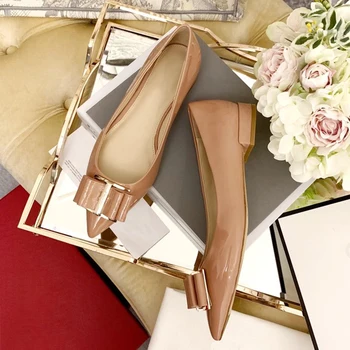 Classic Patent Leather Pumps Fashion Brand Design Low Heels Women Shoes Casual Slip-On Female Pumps
Classic Patent Leather Pumps Fashion Brand Design Low Heels Women Shoes Casual Slip-On Female Pumps