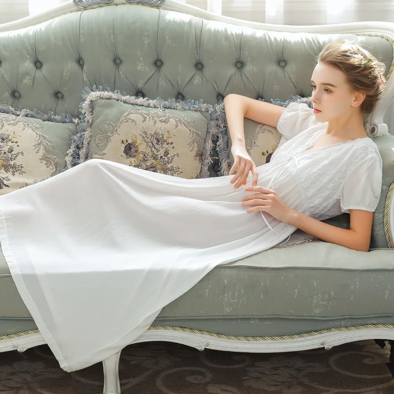 Retro Palace Nightgown Women's Summer V-neck Lace Pure Cotton Long Short Sleeve Sleeve Nightgown Princess Pajamas 
Retro Palace Nightgown Women's Summer V-neck Lace Pure Cotton Long Short Sleeve Sleeve Nightgown Princess Pajamas