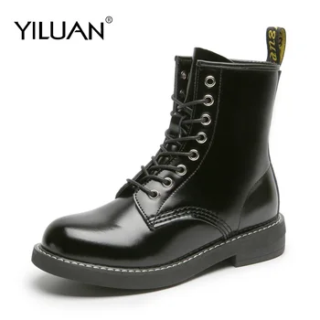 Fashion European Style Black Ankle Boots Flats Round Toe Black Lace-up Student Short Boots Woman Platform Patent Leather Shoes
Fashion European Style Black Ankle Boots Flats Round Toe Black Lace-up Student Short Boots Woman Platform Patent Leather Shoes