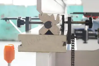 High quality bending mould/sheet metal bending tools/press brake tooling 
High quality bending mould/sheet metal bending tools/press brake tooling