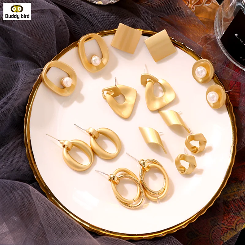 Vintage Irregular Circle Matte Metal Gold Color Stud Earrings For Women Fashion Geometric alloy Holiday Earrings Jewelry Gifts
Vintage Irregular Circle Matte Metal Gold Color Stud Earrings For Women Fashion Geometric alloy Holiday Earrings Jewelry Gifts