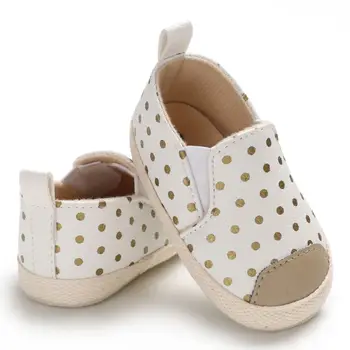 Baby Girls Shoes Soft PU Leather Infant Toddler Moccasins Gold Dot Girls First Walker
Baby Girls Shoes Soft PU Leather Infant Toddler Moccasins Gold Dot Girls First Walker