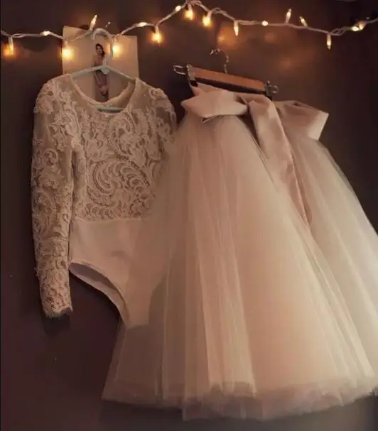 

vestido de noiva longo Two Pieces short 2018 Tutu Tulle Lace Long Sleeve Custom Modest Party prom gown bridesmaid dresses