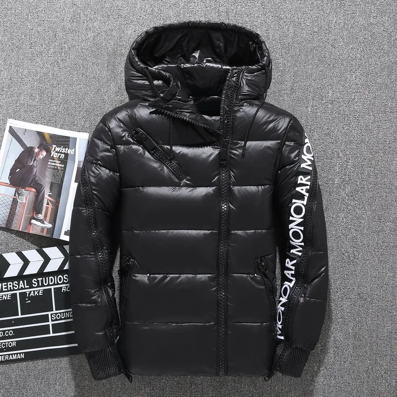 2019 New Winter New Men's White Duck Down Jacket Left zipper printing Fashion Windproof Cold Resistant Thick Hooded Male Clothes
2019 New Winter New Men's White Duck Down Jacket Left zipper printing Fashion Windproof Cold Resistant Thick Hooded Male Clothes