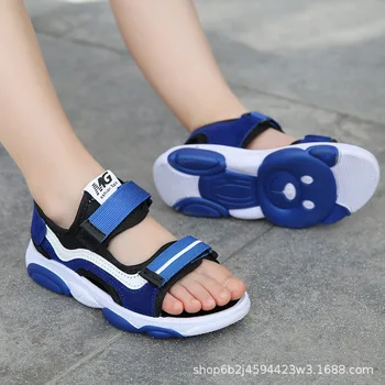 Boy's Sandals Summer New Elementary School Children's Fashion Soft Bottom Breathable Non-slip Wear-resistant Boy Beach Shoes 
Boy's Sandals Summer New Elementary School Children's Fashion Soft Bottom Breathable Non-slip Wear-resistant Boy Beach Shoes