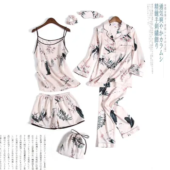 #80567 Silky Women Pajamas Set
#80567 Silky Women Pajamas Set