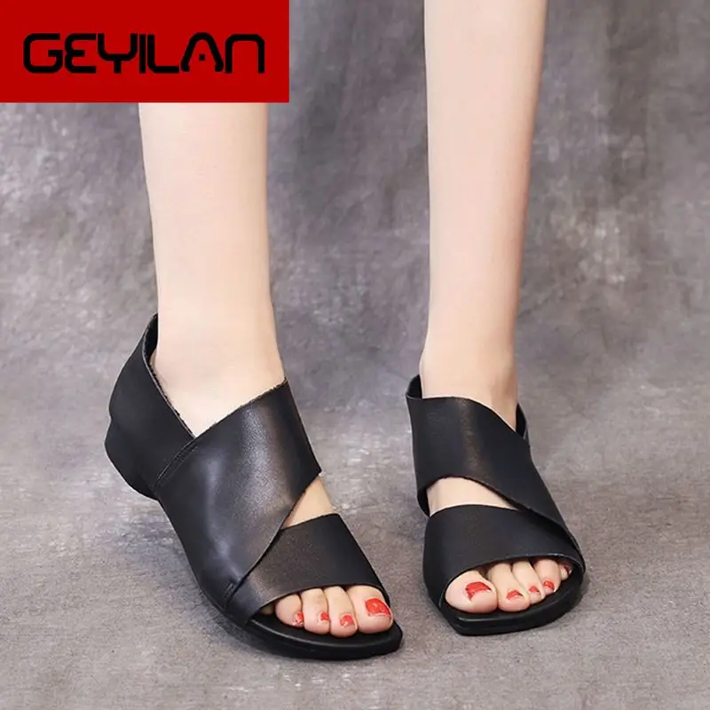 2020 New Summer Inside and Outside Full Genuine Leather Sandals Women Shoes Casual Sandals Comfortable Soft Flat Sandals
2020 New Summer Inside and Outside Full Genuine Leather Sandals Women Shoes Casual Sandals Comfortable Soft Flat Sandals