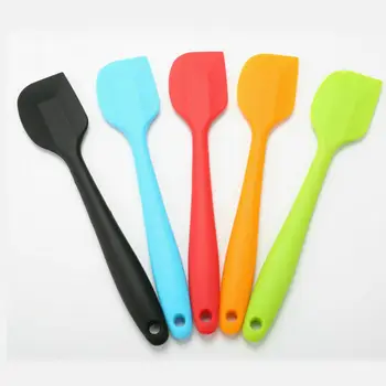 New Baking Spatula Kitchen Mini Small Silicone Scraper Heat Resistant Icing Spoon Cake Cream Scraper Bakeware Tool 2020
New Baking Spatula Kitchen Mini Small Silicone Scraper Heat Resistant Icing Spoon Cake Cream Scraper Bakeware Tool 2020