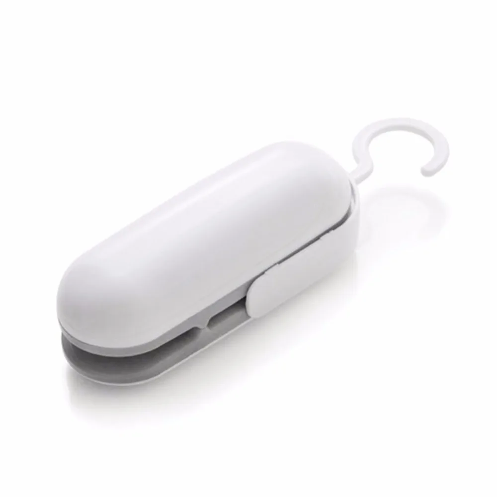 Mini Portable Food Sealer Machine Handheld Food Snacks Packaging Vacuum Plastic Bag Heat Sealing Machine Closing Capper
Mini Portable Food Sealer Machine Handheld Food Snacks Packaging Vacuum Plastic Bag Heat Sealing Machine Closing Capper