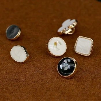 Pearl Tiny Apparel Gold Metal Clothing Buttons Decorative Jewelry Flower Vintage Small Buckle Sewing Snap Garment Accessories
Pearl Tiny Apparel Gold Metal Clothing Buttons Decorative Jewelry Flower Vintage Small Buckle Sewing Snap Garment Accessories