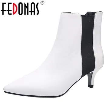 FEDONAS Brand Elegant Ladies Thin Heels Party Prom Shoes Woman Winter Warm Plus Size Chelsea Boots Fashion Women Ankle Boots 
FEDONAS Brand Elegant Ladies Thin Heels Party Prom Shoes Woman Winter Warm Plus Size Chelsea Boots Fashion Women Ankle Boots