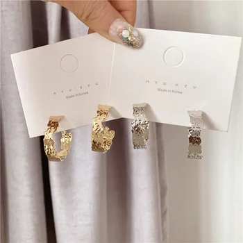 2020 Fashion Vintage Stud Earrings for Women Gold Round C Geometric Statement Earring Metal Hanging Jewelry
2020 Fashion Vintage Stud Earrings for Women Gold Round C Geometric Statement Earring Metal Hanging Jewelry