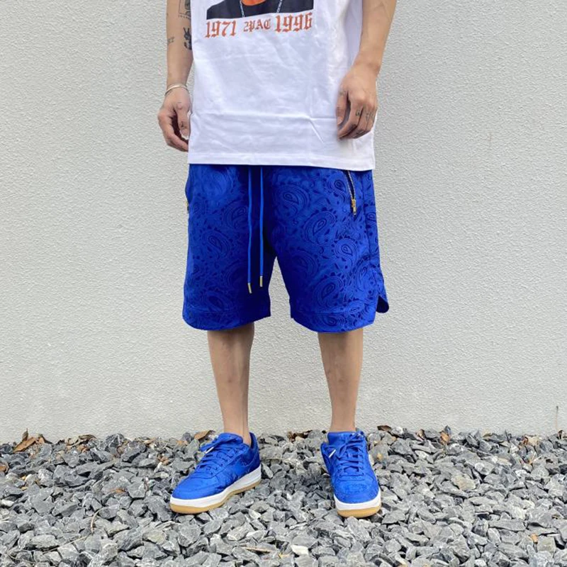 Kanye West Hip Hop Silk Cashew Jacquard Embroidery Casual Shorts Mens Zipper Pockers Drawstring Oversize Cargo Shorts
Kanye West Hip Hop Silk Cashew Jacquard Embroidery Casual Shorts Mens Zipper Pockers Drawstring Oversize Cargo Shorts
