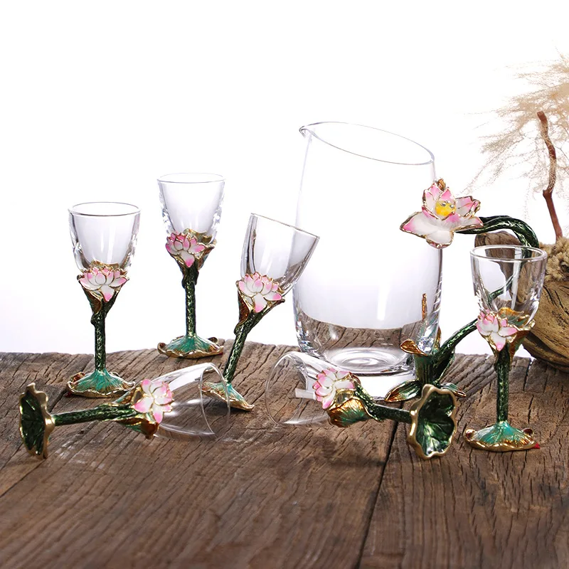 Enamel Spirit Cup Set Household Crystal Glass Liquor Divider Small Wine Cup Tass Creative Spirit Wine
Enamel Spirit Cup Set Household Crystal Glass Liquor Divider Small Wine Cup Tass Creative Spirit Wine