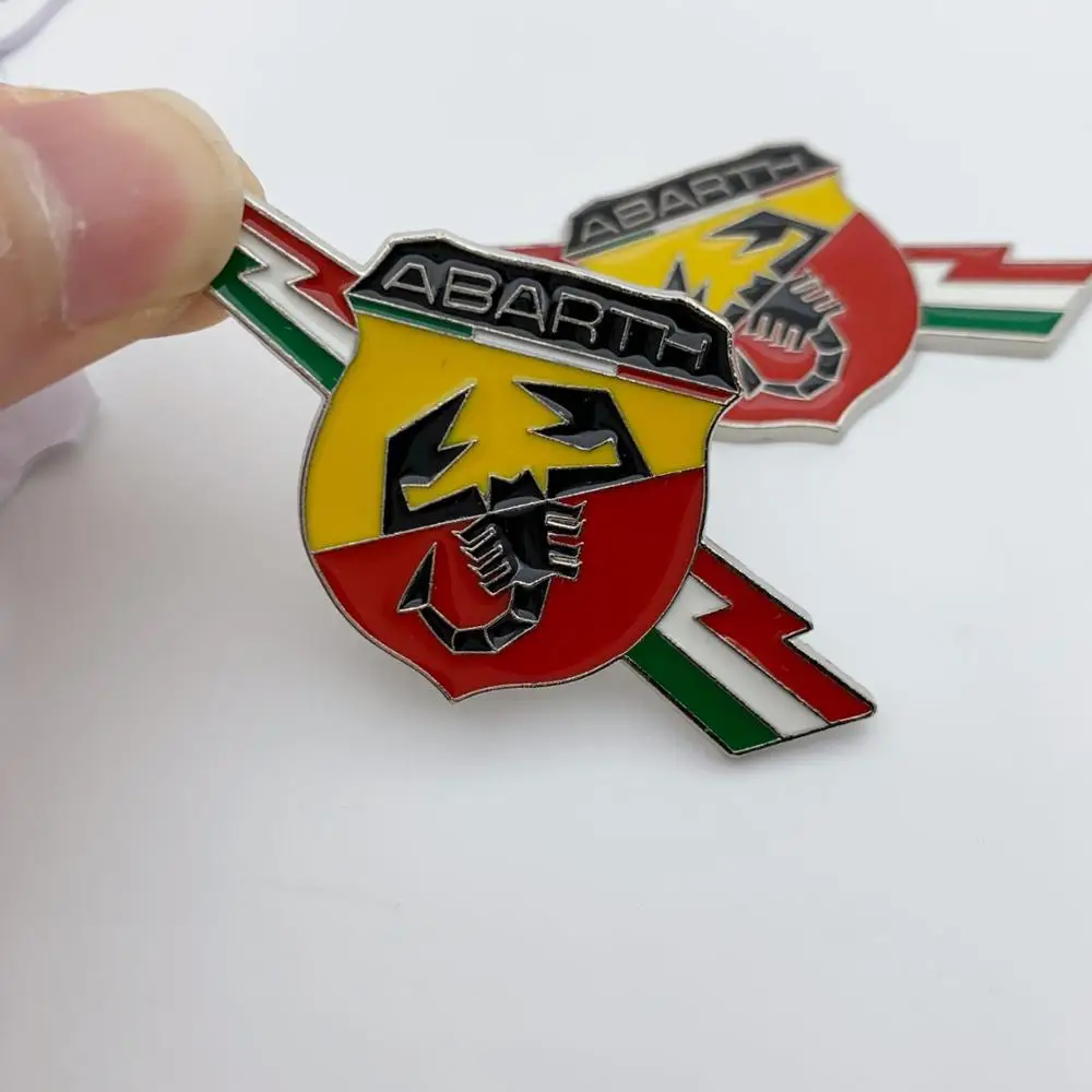 Abarth машина значок