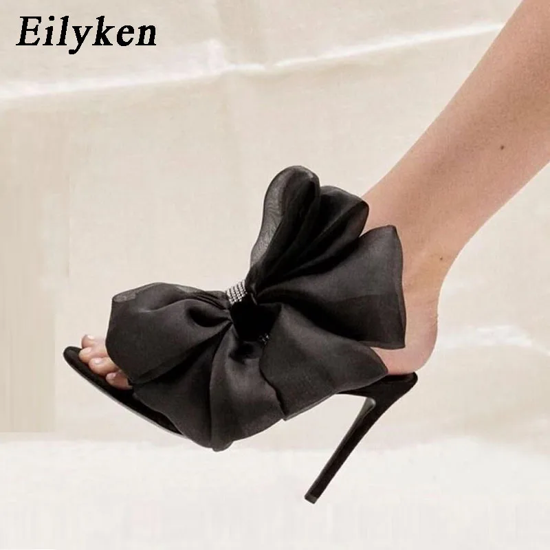 EilyKen Summer Outdoor Rhinestone Crystal Women Slippers Mesh Butterfly-knot Ladies Slides Thin High heels Sexy Peep Toe Sandals
EilyKen Summer Outdoor Rhinestone Crystal Women Slippers Mesh Butterfly-knot Ladies Slides Thin High heels Sexy Peep Toe Sandals