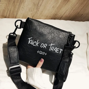 Wide shoulder bag women 2020 new printing casual portable small square bag small shoulder bag leather envelope clutch fashion
Wide shoulder bag women 2020 new printing casual portable small square bag small shoulder bag leather envelope clutch fashion