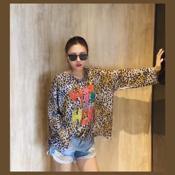 2020 Spring and Summer High Street Sweater New Style Leopord Pattern Knitted Jacket Loose-Fit Long-sleeve Knitwear Women's
2020 Spring and Summer High Street Sweater New Style Leopord Pattern Knitted Jacket Loose-Fit Long-sleeve Knitwear Women's