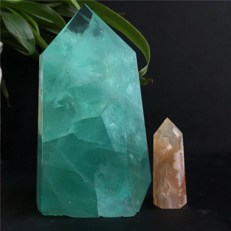 Natural Cherry blossom agate and Green fluorite wand point healing gem for home decoration
Natural Cherry blossom agate and Green fluorite wand point healing gem for home decoration