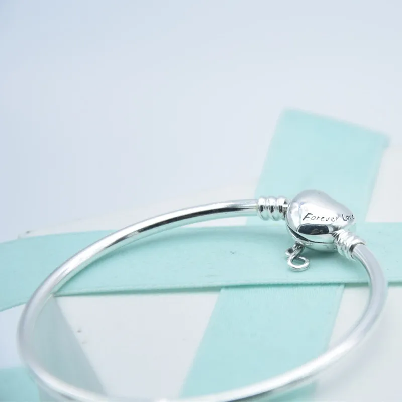 2020 Mother's Day Moments Infinity Heart Clasp Bracelets 925 Sterling silver Bangles for women fit charms beads DIY Jewelry
2020 Mother's Day Moments Infinity Heart Clasp Bracelets 925 Sterling silver Bangles for women fit charms beads DIY Jewelry
