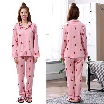 Long sleeve pajamas Ladies Strawberry Print Pajamas Loose Casual Large size Home Wear 
Long sleeve pajamas Ladies Strawberry Print Pajamas Loose Casual Large size Home Wear
