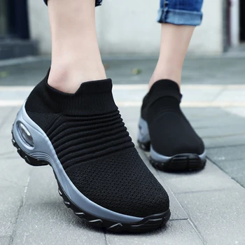 Fashion Woman Tenis Feminino Breathable Mesh Tennis Shoes Height-increasing Slip-on Female Sock Sneakers Thick Bottom Platforms 
Fashion Woman Tenis Feminino Breathable Mesh Tennis Shoes Height-increasing Slip-on Female Sock Sneakers Thick Bottom Platforms