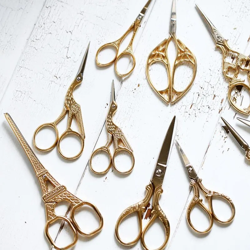1Pc Vintage Gold Sewing Scissors Embroidery for Needlework Fabric Cutting Tool Stainless Steel Tailor Scissors
1Pc Vintage Gold Sewing Scissors Embroidery for Needlework Fabric Cutting Tool Stainless Steel Tailor Scissors