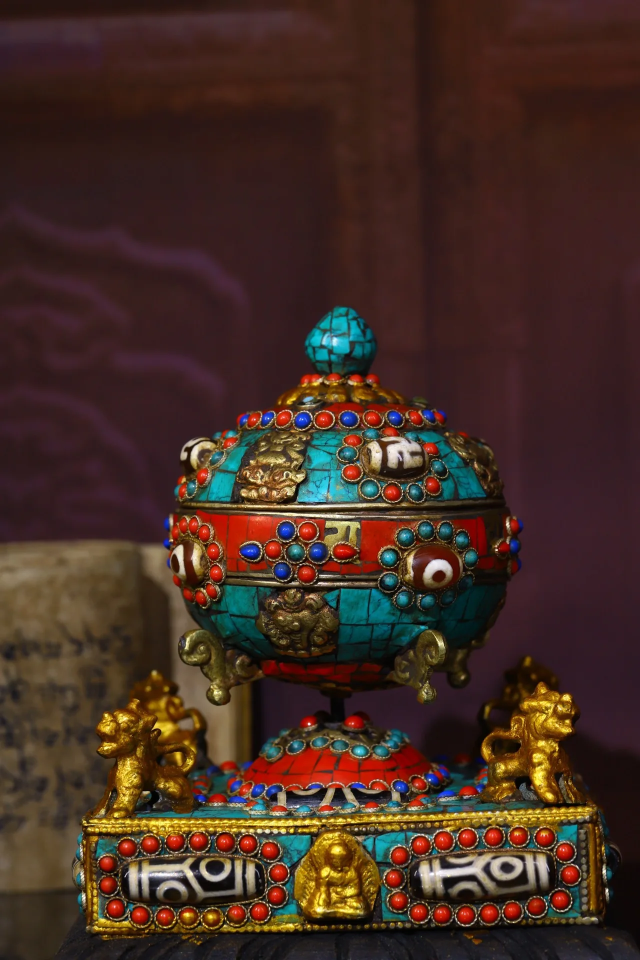 7"Tibet Temple Collection Old Bronze Mosaic Gem gZi Beads Four Kylin Prayer wheel Amulet Dharma Worship Hall Town house
7"Tibet Temple Collection Old Bronze Mosaic Gem gZi Beads Four Kylin Prayer wheel Amulet Dharma Worship Hall Town house