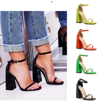 2020 summer new European and American simple word with thick heel high heel sandals women
2020 summer new European and American simple word with thick heel high heel sandals women