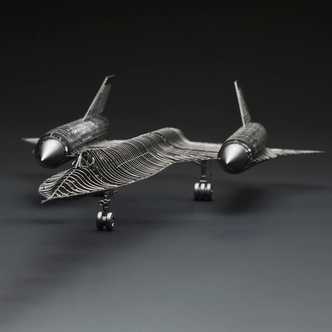Rowsfire 1/144 SR-71 Aircraft Model Kit Scout Aircraft Decoration 3D Metal Assembly Model
Rowsfire 1/144 SR-71 Aircraft Model Kit Scout Aircraft Decoration 3D Metal Assembly Model