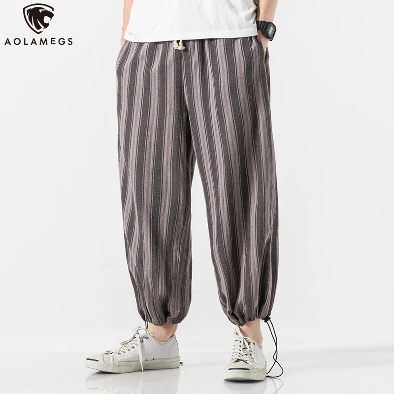 Aolamegs Pants Men Japanese Retro Stripe Print Linen Pants Casual Harem Pants Elastic Waist Thin Baggy Fashion Streetwear men
Aolamegs Pants Men Japanese Retro Stripe Print Linen Pants Casual Harem Pants Elastic Waist Thin Baggy Fashion Streetwear men