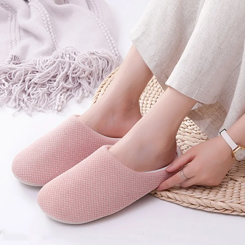 WENYUJH 2019 Unisex Soft Comfortable Solid Color Warm Slip On Slippers Fluffy Fur Slippers House Slippers Warm Non-slip Shoes
WENYUJH 2019 Unisex Soft Comfortable Solid Color Warm Slip On Slippers Fluffy Fur Slippers House Slippers Warm Non-slip Shoes