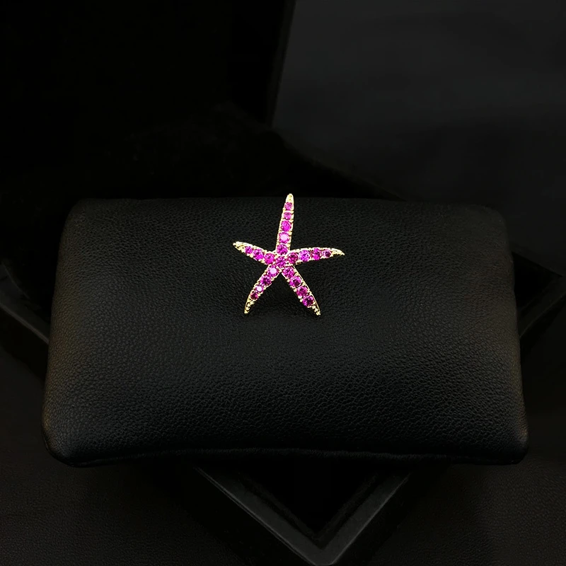 

High-End Starfish Suit Couple Brooch Cute Japanese Style Women All-Matching Graceful Brooch Collar Pin Clothes Decorative Buckle