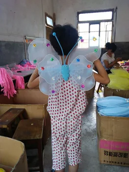 2019-Double Layer Light-emitting Butterfly Wing Three-piece Set Children Angel Wing Silk Butterfly Stage Props
2019-Double Layer Light-emitting Butterfly Wing Three-piece Set Children Angel Wing Silk Butterfly Stage Props