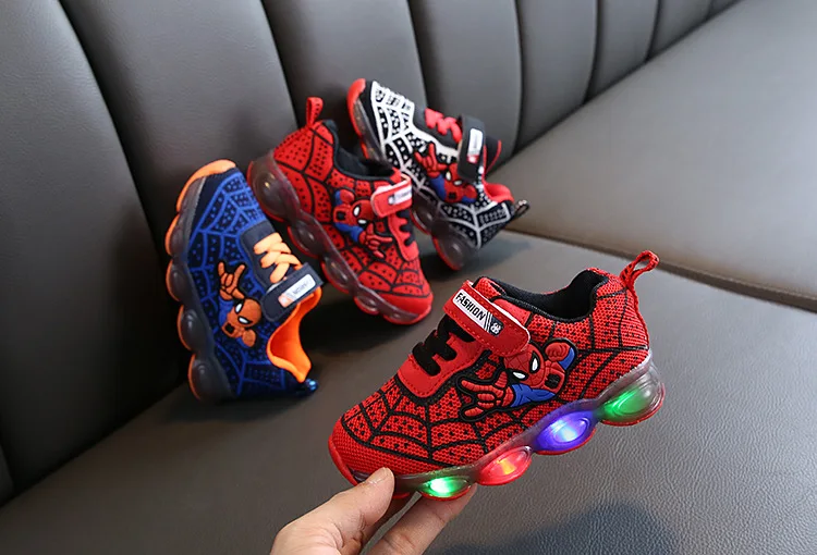 Spider man Kids Shoes With Lights Autumn Winter Toddler Boys Glowing Sneakers Children's Sports Shoes Girls Warm Led Sneakers