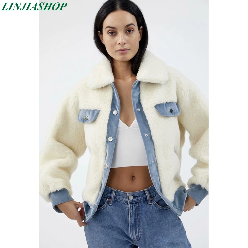 White coat with pockets and bottons turn-down collors high quality winter plus size cardigans lamb wool coat sweaters
White coat with pockets and bottons turn-down collors high quality winter plus size cardigans lamb wool coat sweaters