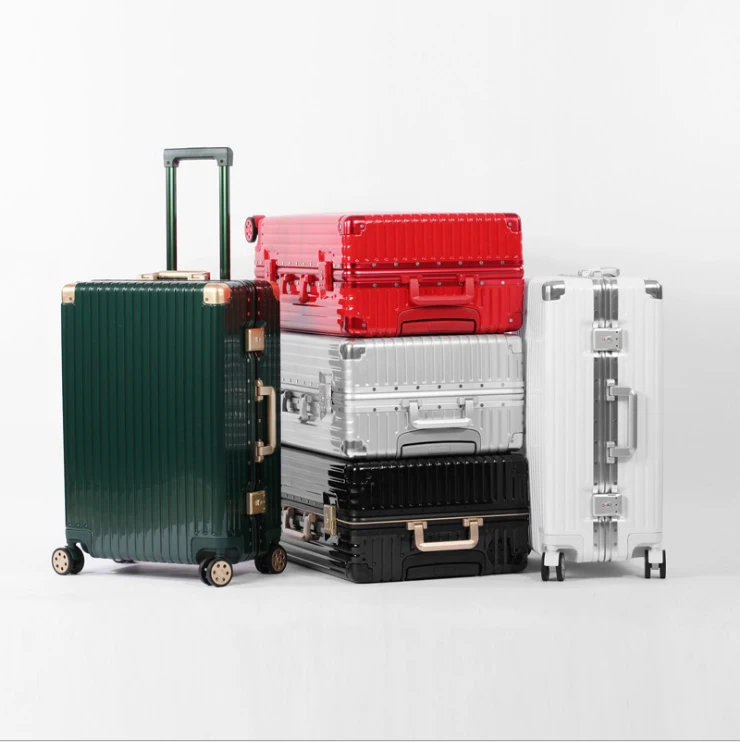 5 color Aluminum frame trolley case suitcase on wheels Boarding luggage set carry on luggage travel luggage bag luxury vintage
5 color Aluminum frame trolley case suitcase on wheels Boarding luggage set carry on luggage travel luggage bag luxury vintage
