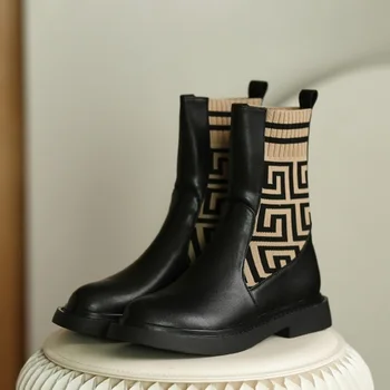 fashion socks shoes women fall Korean version thick bottom high top short ankle boots women knitted elastic leather socks boots
fashion socks shoes women fall Korean version thick bottom high top short ankle boots women knitted elastic leather socks boots