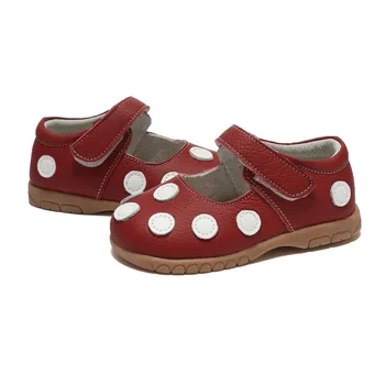 Girls Genuine Leather Shoes Breathable Moisture-Proof Velcro Polka Dotted Children Leather Shoes Classic
Girls Genuine Leather Shoes Breathable Moisture-Proof Velcro Polka Dotted Children Leather Shoes Classic