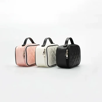 MISS LULU 2020 women fashion new bag Large-capacity classic Cosmetic bag make up bag coin purse Women's handbag
MISS LULU 2020 women fashion new bag Large-capacity classic Cosmetic bag make up bag coin purse Women's handbag